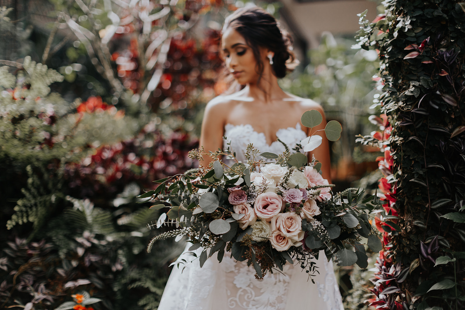 The Flower Bar at Drew Manor, Wedding Florist, Wedding bouquet