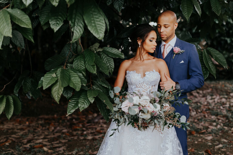 Shawn + Vaughn’s Drew Manor outdoor wedding