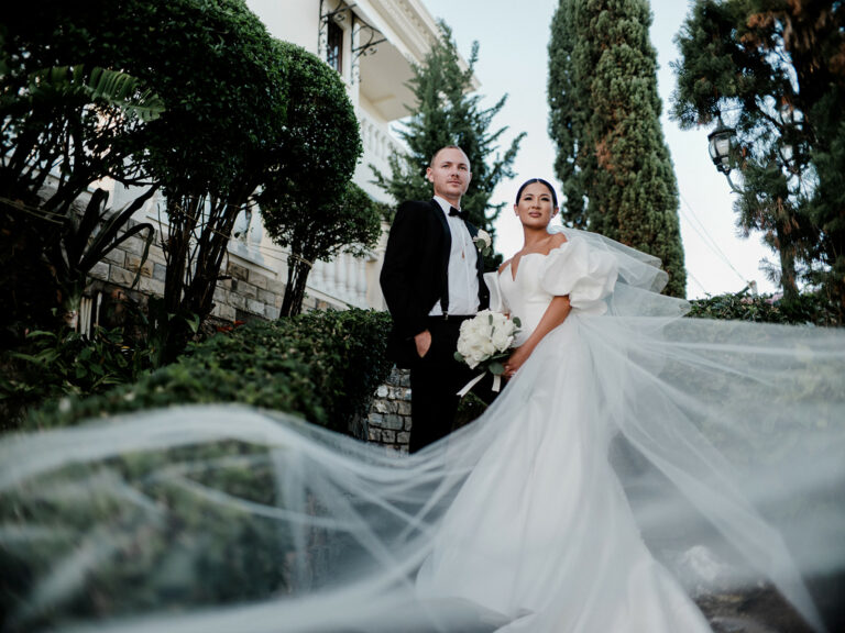 Renee + Scott’s Ultimate Home Wedding